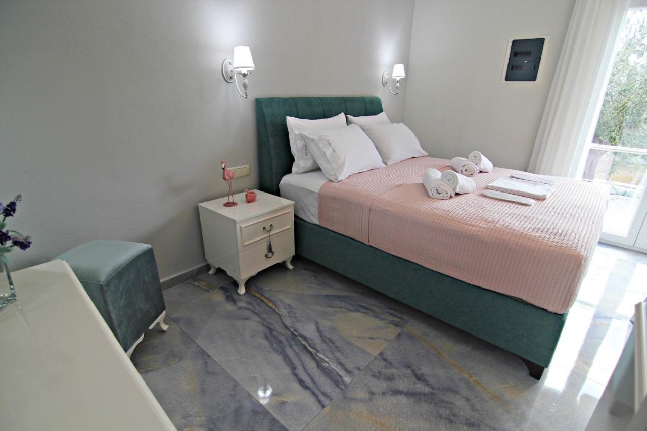 Olga'S Suite Al Mar สกาลา กัลลีราคิส ภายนอก รูปภาพ