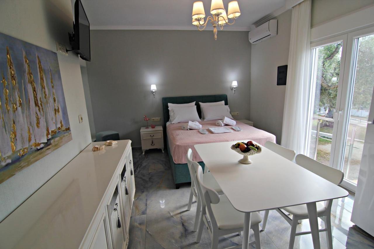 Olga'S Suite Al Mar สกาลา กัลลีราคิส ภายนอก รูปภาพ